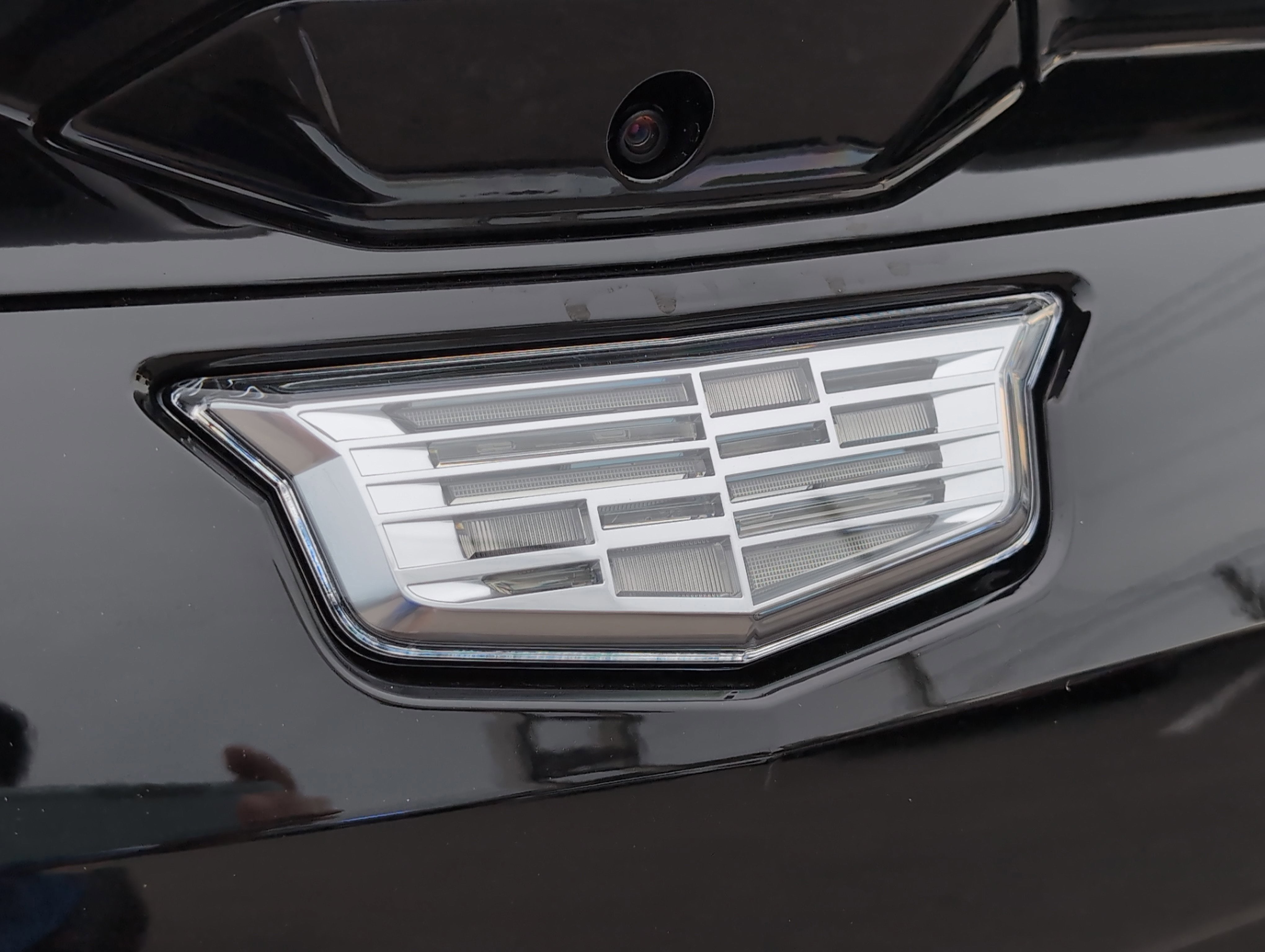 2025 Cadillac OPTIQ Sport 1