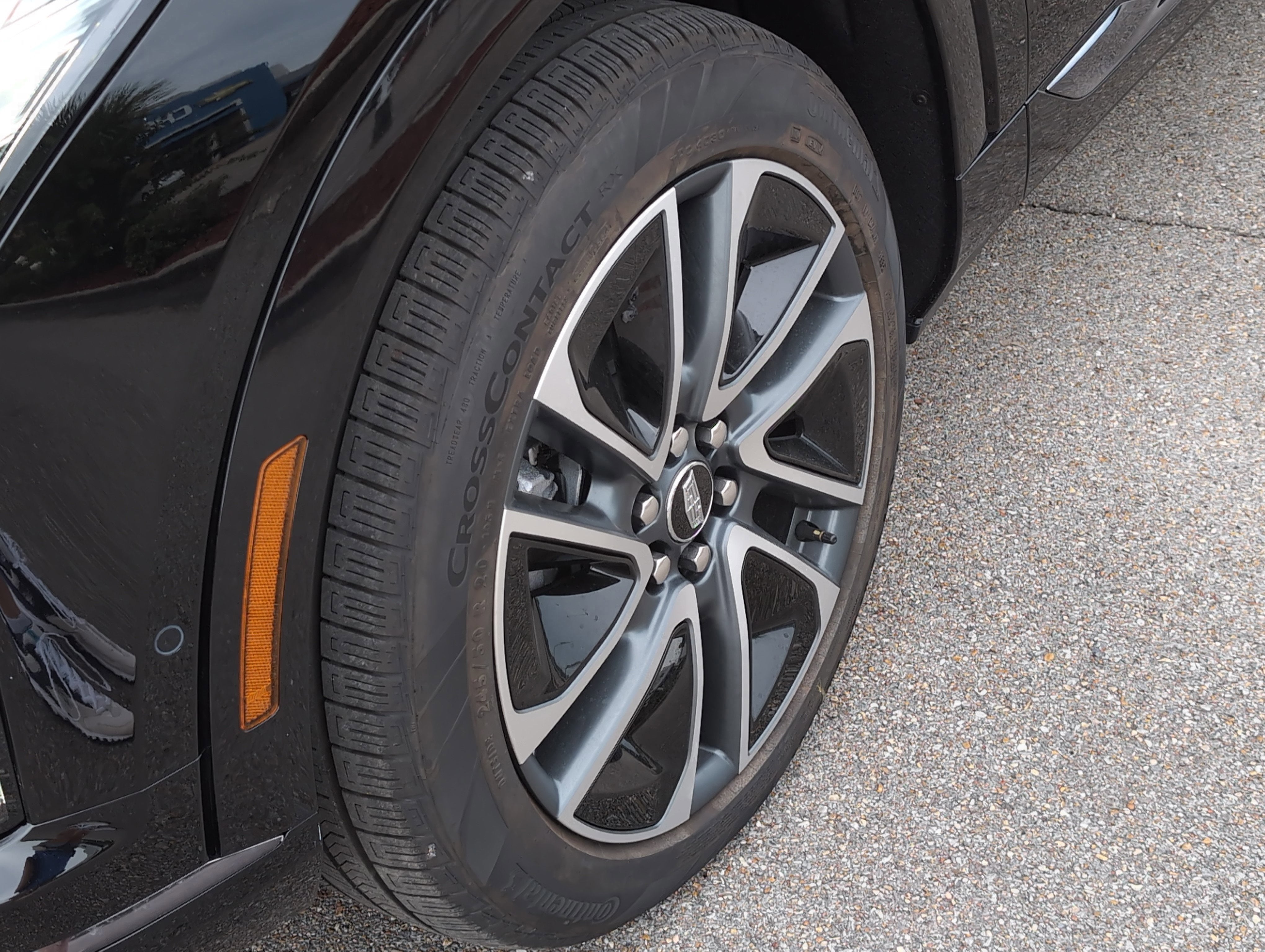 2025 Cadillac OPTIQ Sport 1