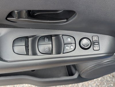 2024 Nissan Kicks S Xtronic CVT