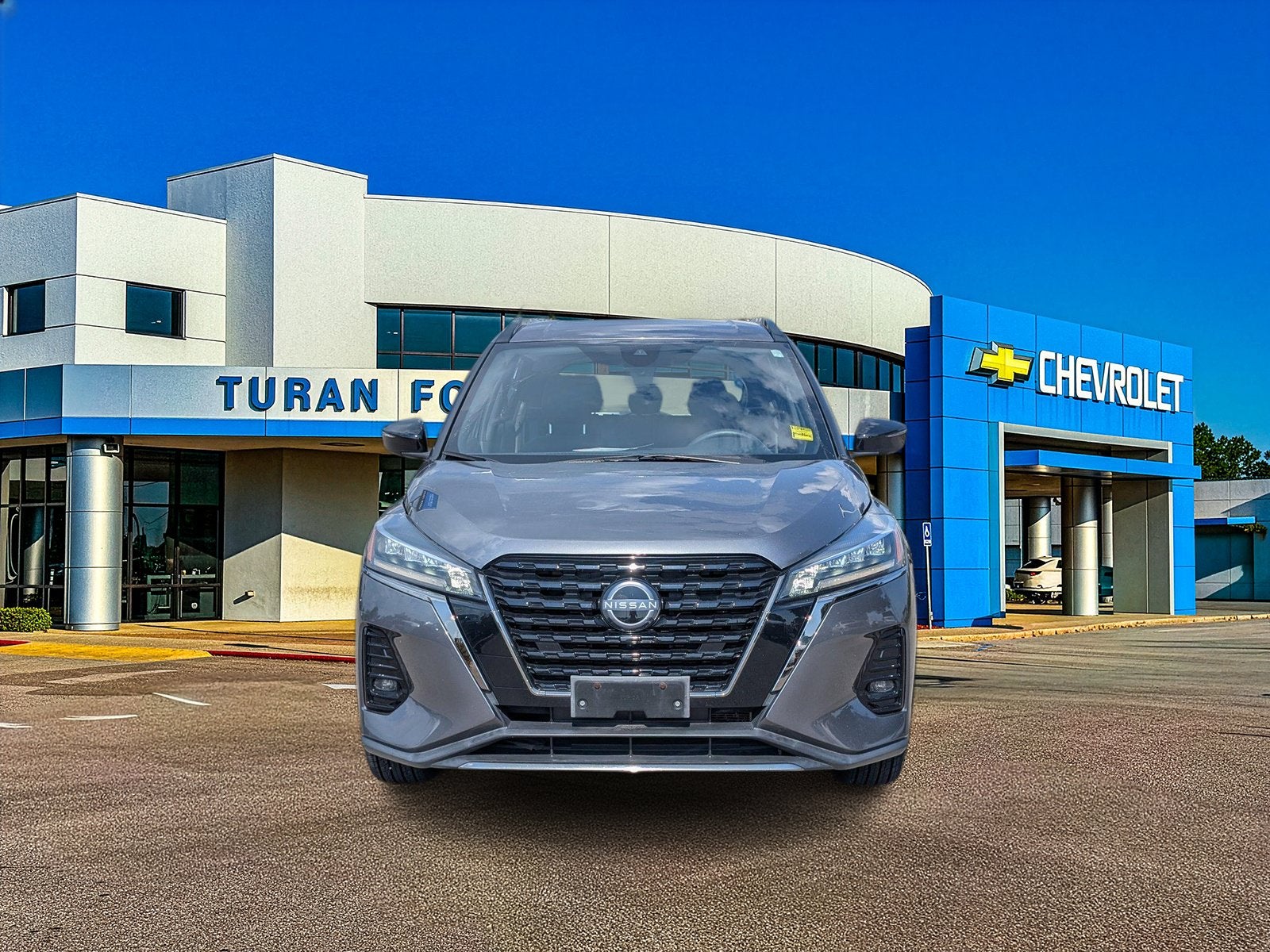 2023 Nissan Kicks SR Xtronic CVT