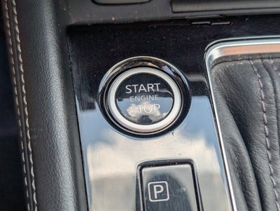 2023 Nissan Kicks SR Xtronic CVT