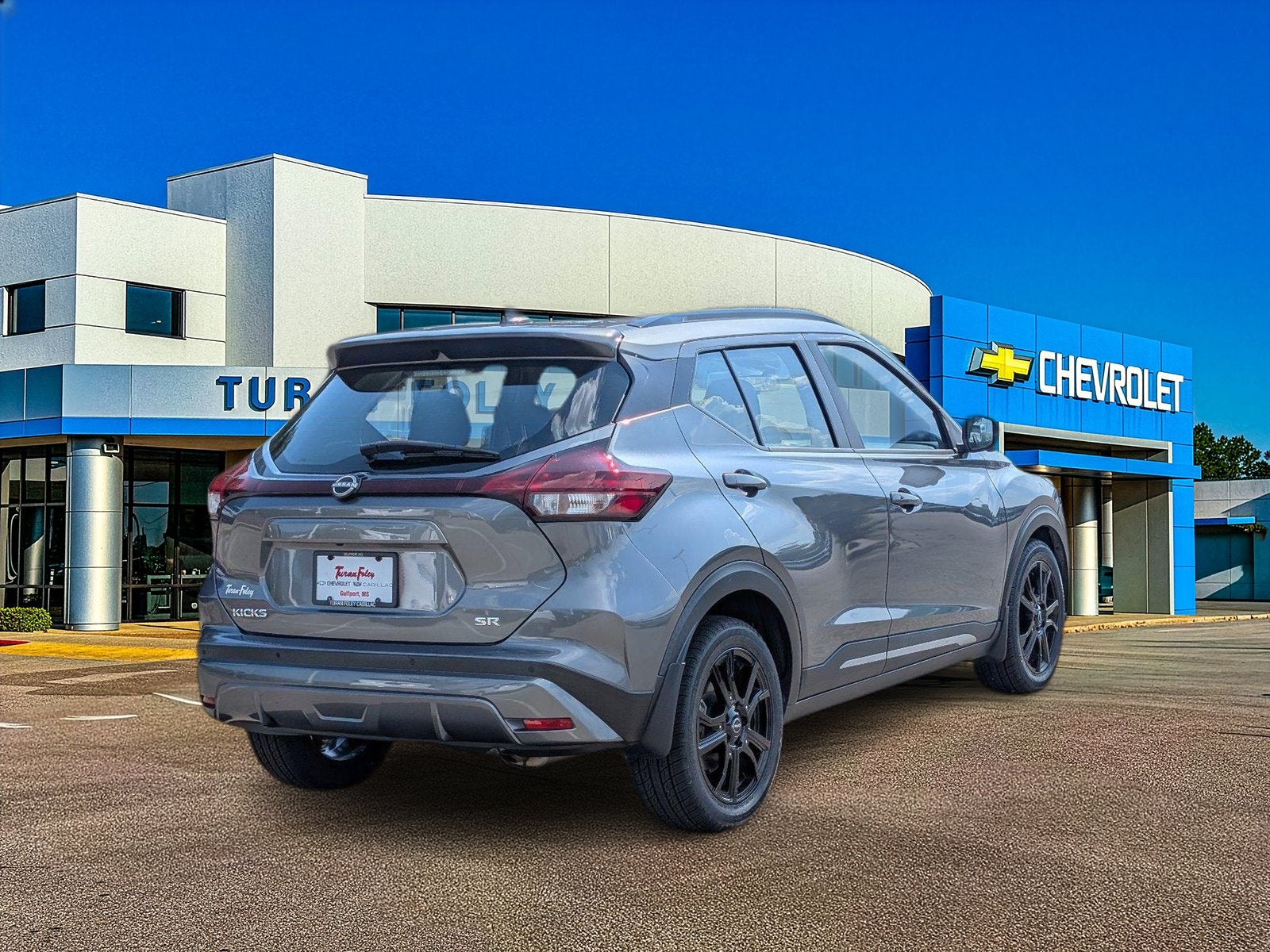 2023 Nissan Kicks SR Xtronic CVT
