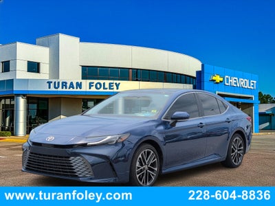 2025 Toyota Camry XLE