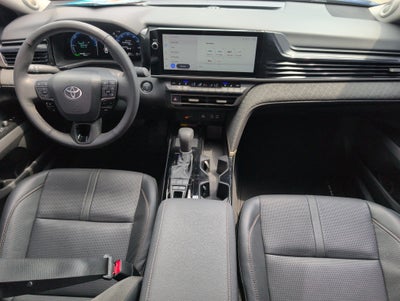 2025 Toyota Camry XLE