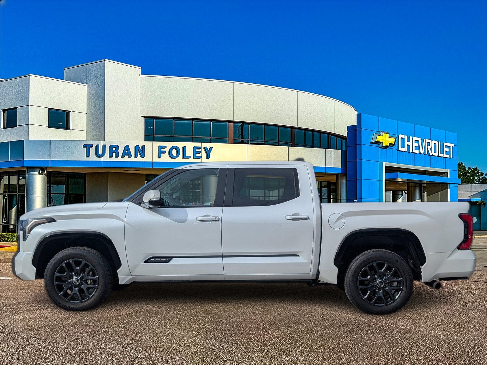 2024 Toyota Tundra Platinum