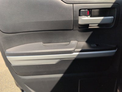 2018 Toyota Tundra SR5 5.7L V8