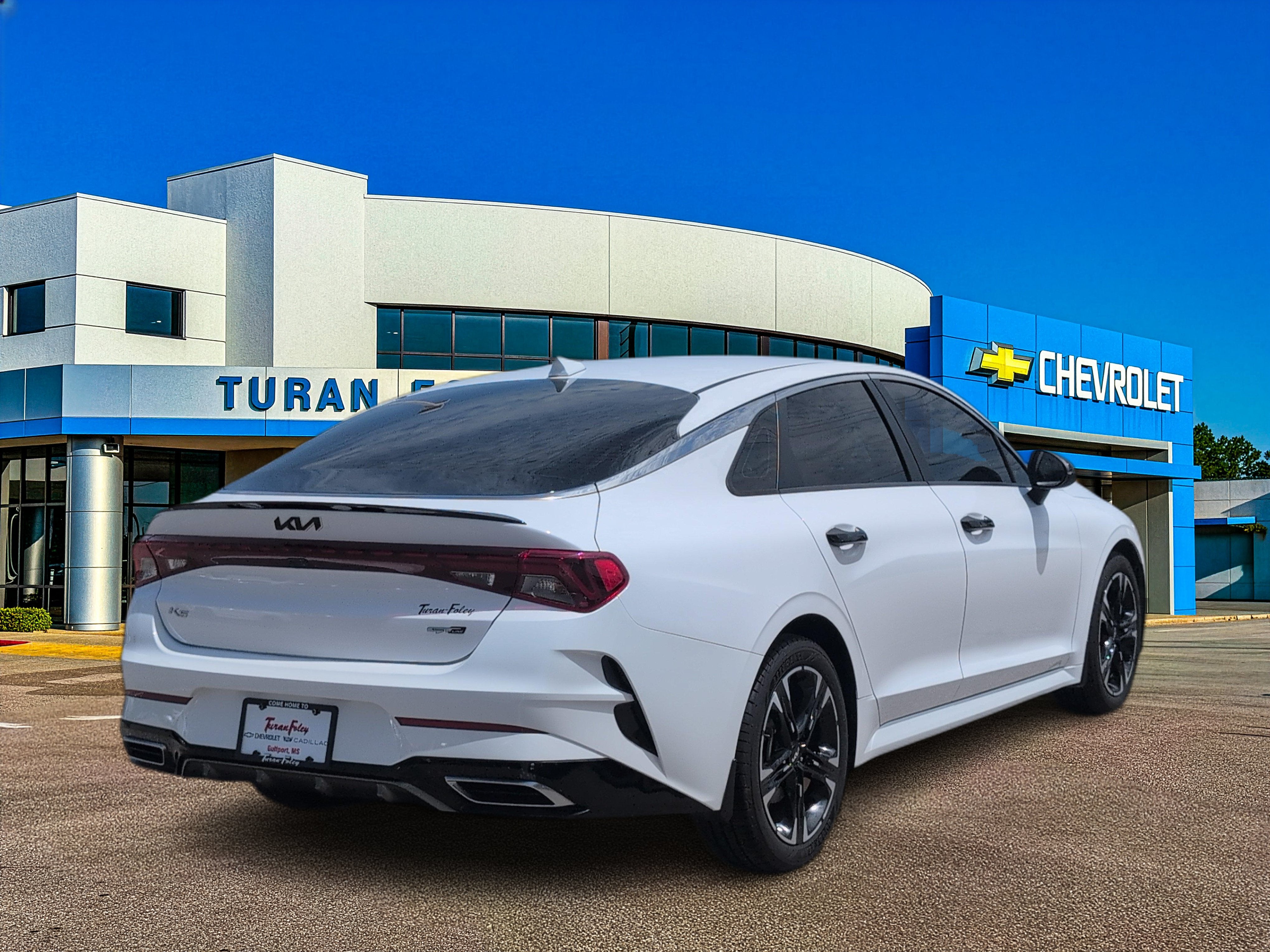 2022 Kia K5 GT-Line