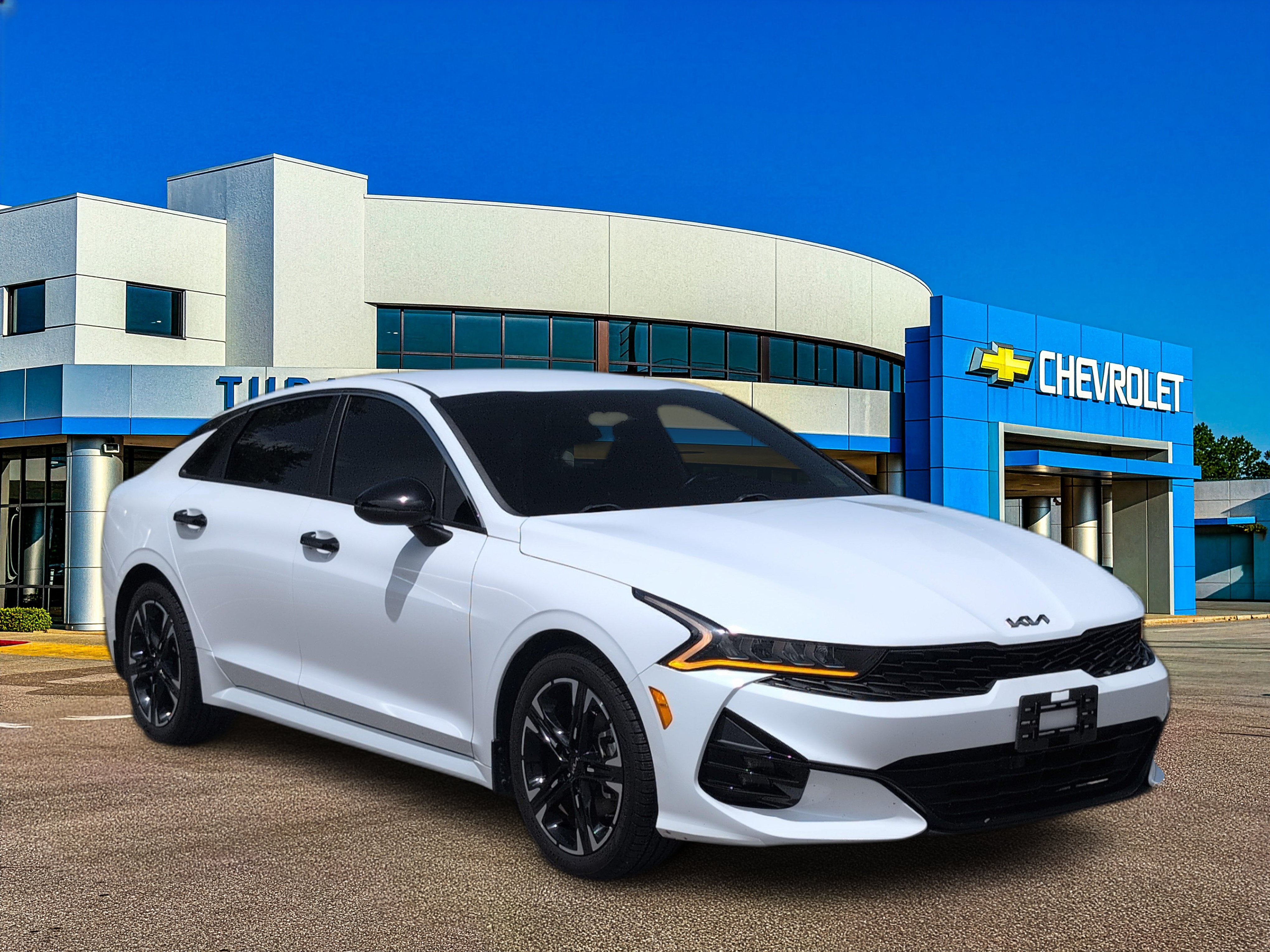 2022 Kia K5 GT-Line